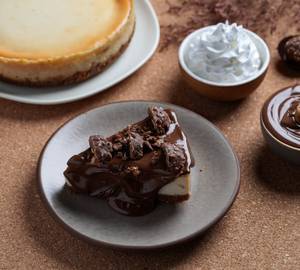 Nutella Ferrero Cheesecake Slice - Small