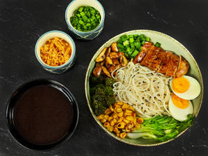 Non Veg Soya Garlic Ramen