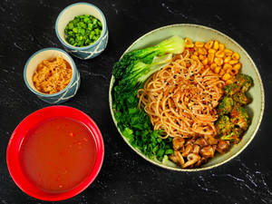 Veg Schezwan Tango Ramen