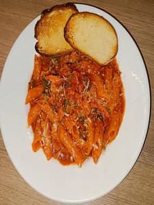Veg Pomodoro Pasta