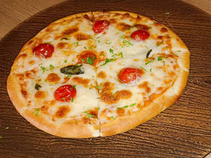 Italian Margherita Pizza