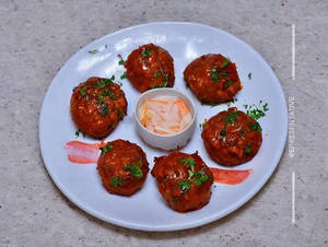 Chicken Schezwan Momos