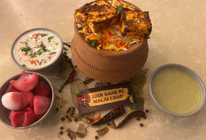 Clay Pot Paneer Tikka Biryani
