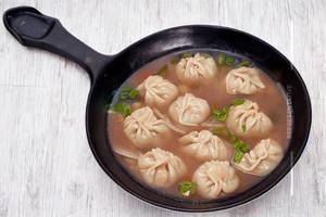 Pork Dumpling Noodle Soup