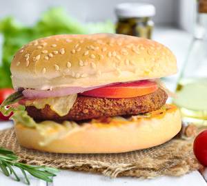 Chicken chilli cheese burger