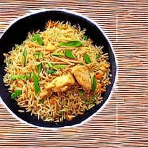 Chicken Singapore Fried Rice 