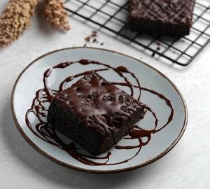 Chocolate Chunk Brownie