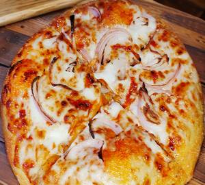 Onion Pizza