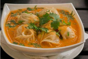 Paneer Jhol Momo