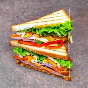Veg club sandwich