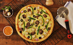 Peri Peri Veg Double Burst Pizza