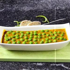 Cheese Peas Curry