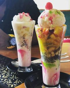 Royal falooda