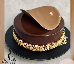 Almond Praline Cake 1/2kg