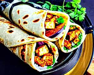 Paneer Tikka Roll
