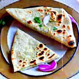 Aloo pyaz parantha