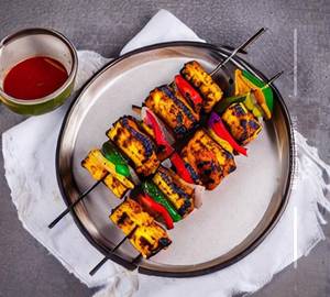 Achari Paneer Tikka
