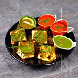 Tandoori Paneer Marinade Momos