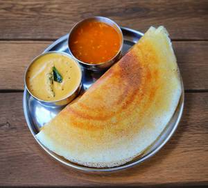 Plain Dose Contain With Sambhar And Chutney