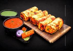 Afghani Paneer Roll