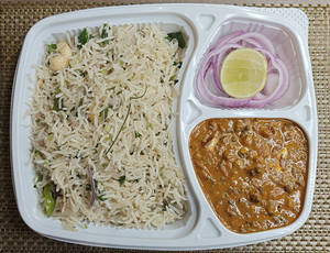 Peas Pulao & Dal Makhani Combo