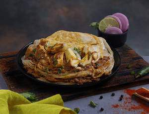 Potlam Parotta (2 Pcs) - Egg Curry