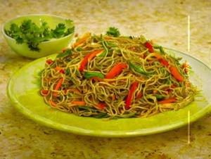 Vegetables Singapore Noodles