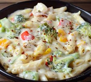 White Sauce Pasta