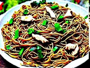 Chicken Hakka Noodles (Full)