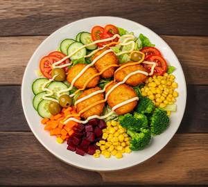 Golden Crispy Chicken Nuggets Salad