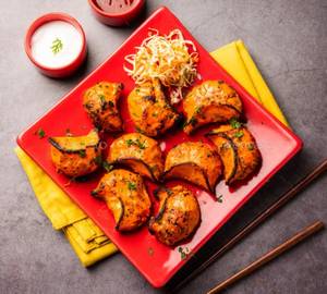 Paneer Masala Tandoori Momos