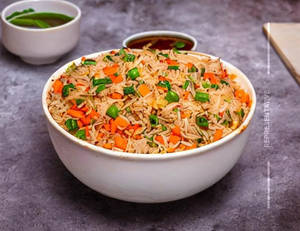 Schezwan Chicken Fried Rice