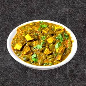 Smoky Paneer Matar