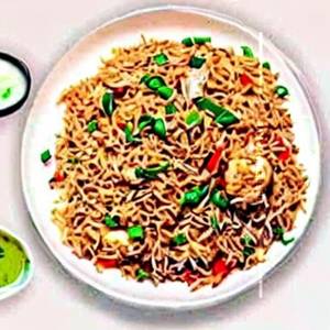 Chicken schezwan fried rice      