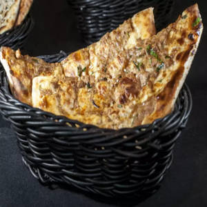 Chicken Keema Naan