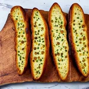 Garlic Bread Spicy