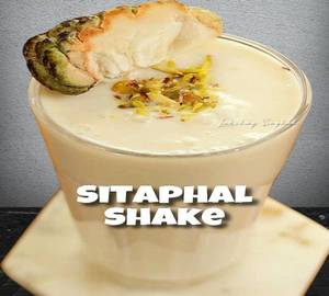 Sitafal mastani