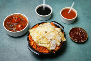 Chicken Triple Scehzwan Fried Rice (750ml)