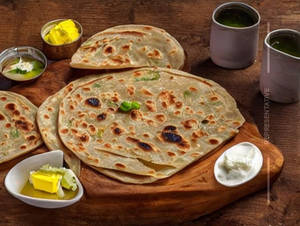 Butter Lachcha Paratha
