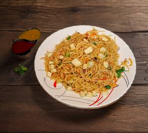Schezwan paneer noodles