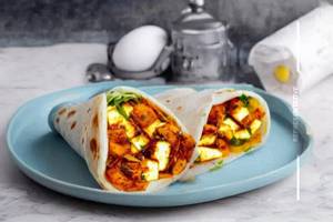 Single egg double paneer roll