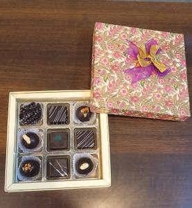 Gift Box With Premium Chocolate