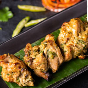 Chicken Lasuni Kabab