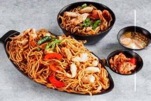 Chicken noodles half