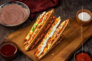 Tandoori Paneer Sandwich