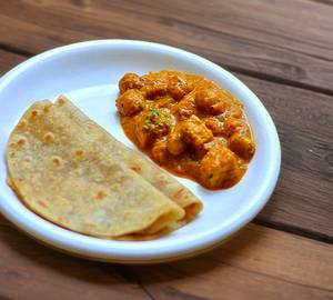 Paneer Makhana+5 Tawa Roti+ Boondi Raita 