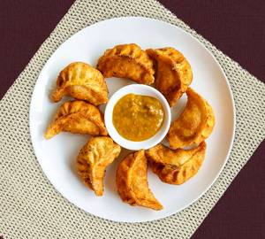 Fried Chicken Momos [7 Pcs]