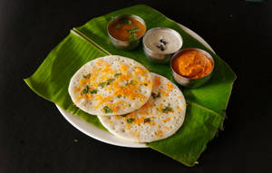 Set Dosa With Kuruma, Sambhar And Chuttnies