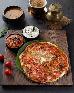 Tomato Uttapam