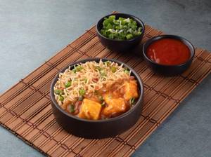 Fried Rice With Chilli Paneer Gravy